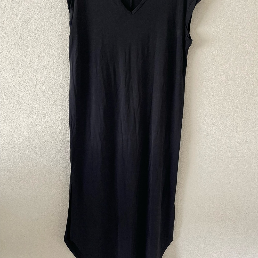 Shein Black Sleeveless V-Neck Dress